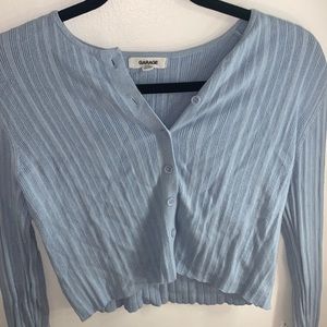 Garage crop top - baby blue